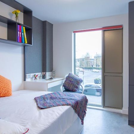 En Suite Rooms & Studios, Coventry - Sk المظهر الخارجي الصورة