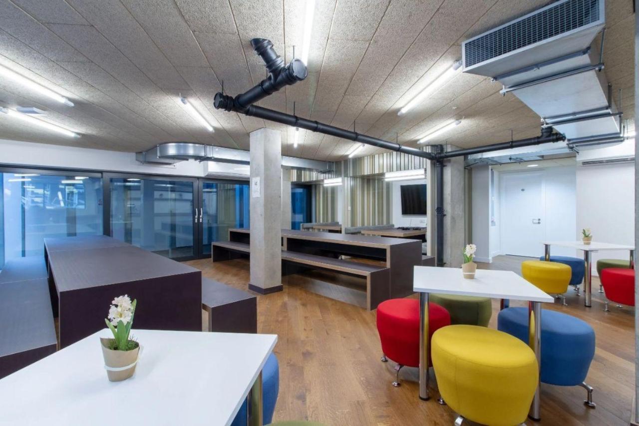 En Suite Rooms & Studios, Coventry - Sk المظهر الخارجي الصورة