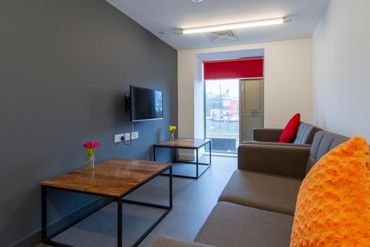 En Suite Rooms & Studios, Coventry - Sk المظهر الخارجي الصورة